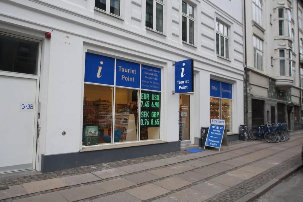 Exquisite Apartment, Most Convenient Location, Apt 5. Kopenhagen Buitenkant foto
