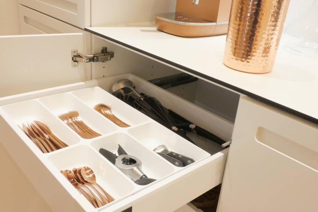 Exquisite Apartment, Most Convenient Location, Apt 5. Kopenhagen Buitenkant foto